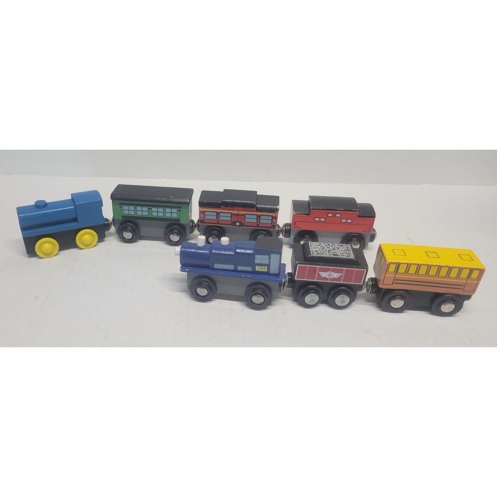 7pc Wooden Magnetic Train Car Set Blue Engine 306 Red Tender 8 Railway‎ Toys